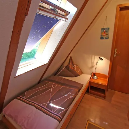 Apartment Bansin Use 3210 *